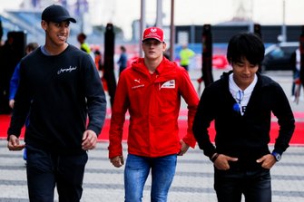 Mick Schumacher, Prema Racing Sean Gelael, Prema Racing e Nobuharu Matsushita, Carlin