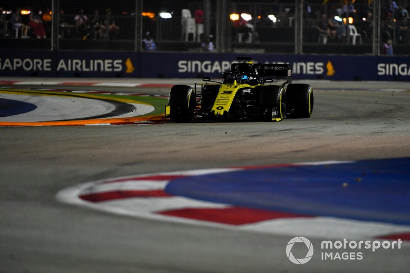Daniel Ricciardo, Renault F1 Team R.S.19