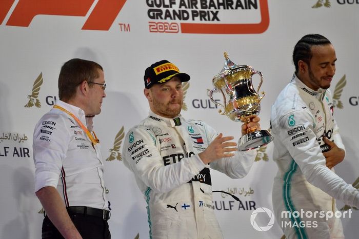 Podio: segundo lugar Valtteri Bottas, Mercedes AMG F1