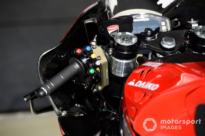 Manillar de la Ducati