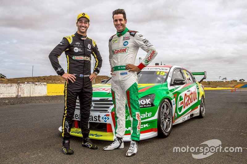 Rick Kelly, Kelly Racing Nissan, Daniel Ricciardo, Renault F1 Team