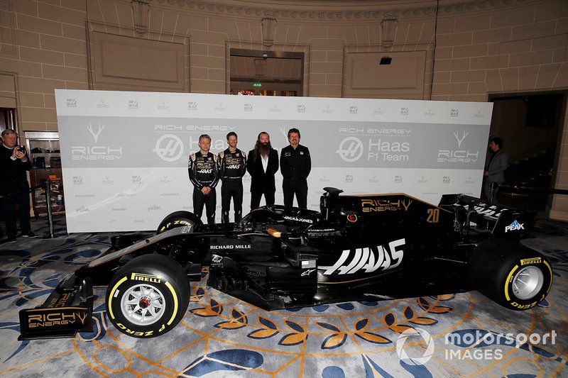 Romain Grosjean, Haas F1 Team, Kevin Magnussen, Haas F1 Team