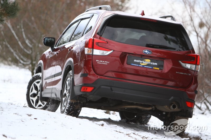 Subaru Forester 2018 року