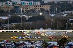 Big One: Massencrash beim Daytona 500 des Jahres 2019