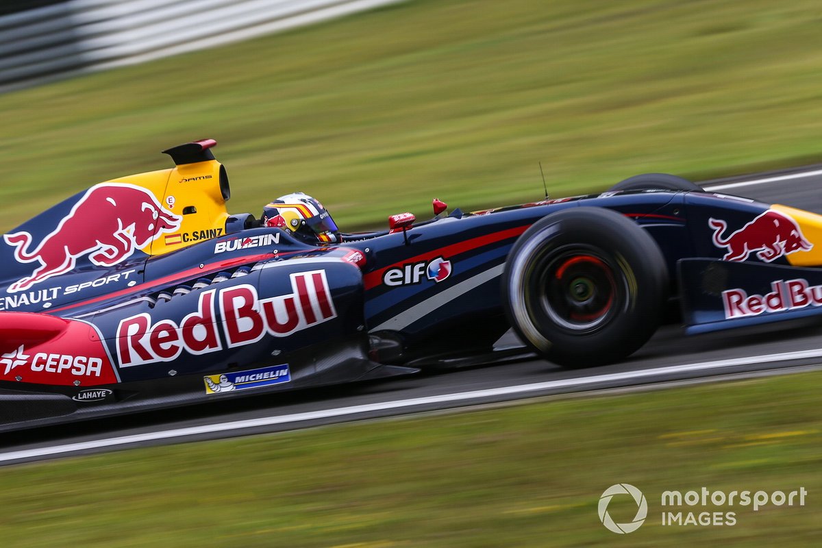 Carlos Sainz jr., Dams