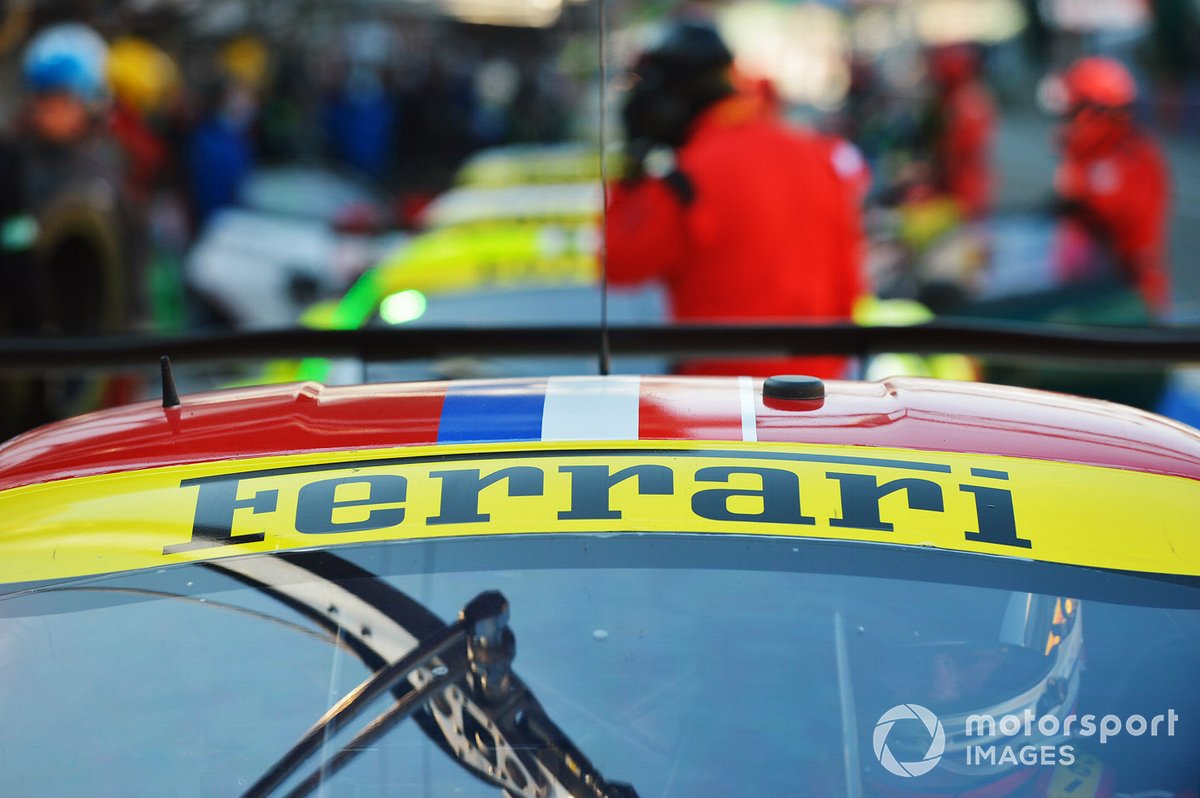 #61 Luzich Racing Ferrari 488 GTE Evo: Francesco Piovanetti