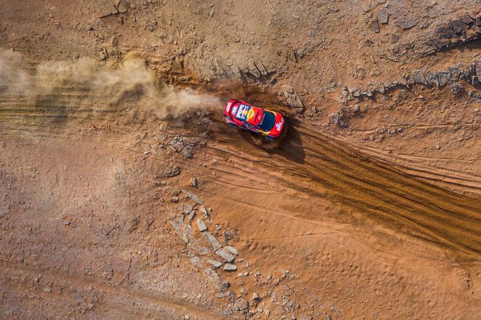 #305 Bahrain Raid Xtreme Hunter: Sebastien Loeb, Daniel Elena