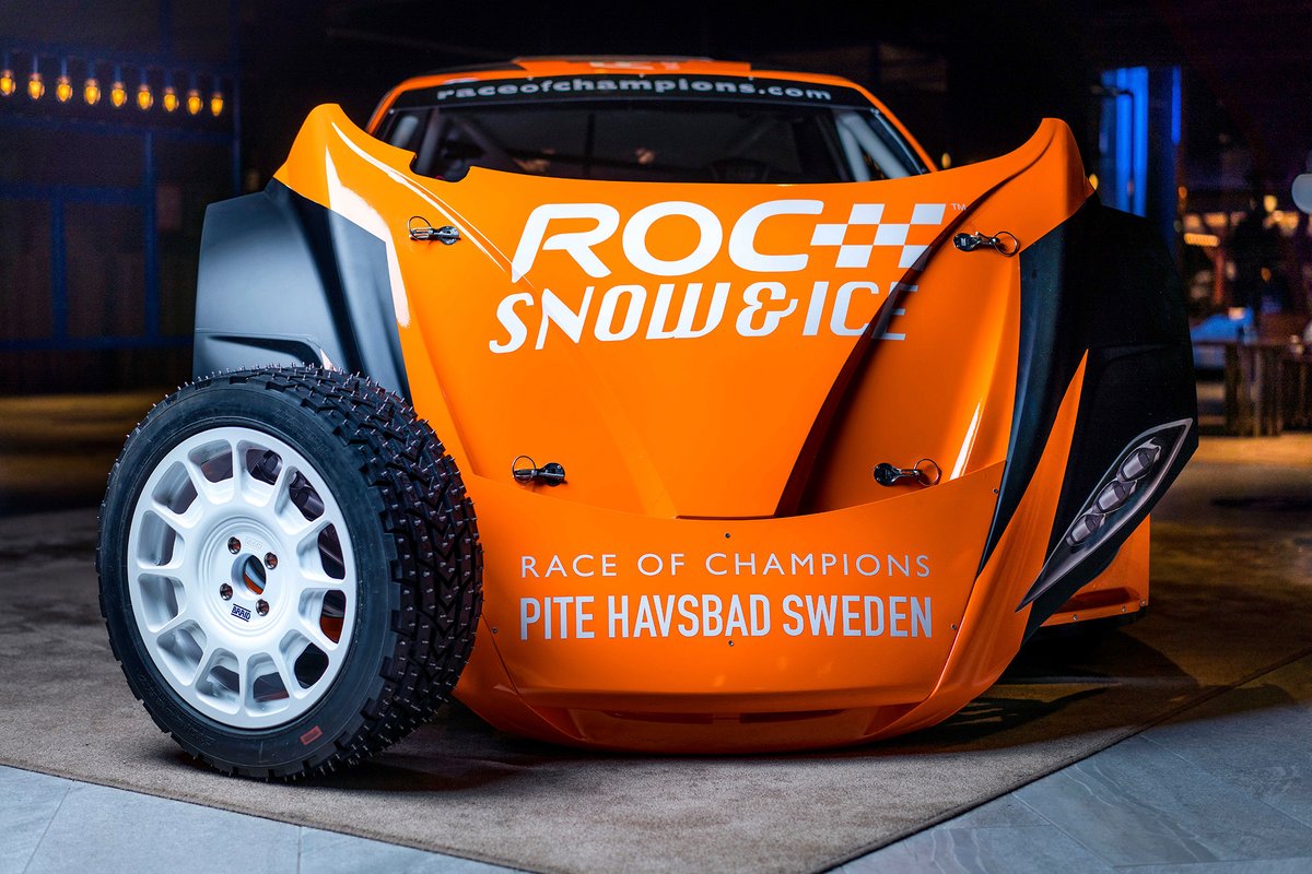 RX2e electric rallycross car in Race Of Champions livery