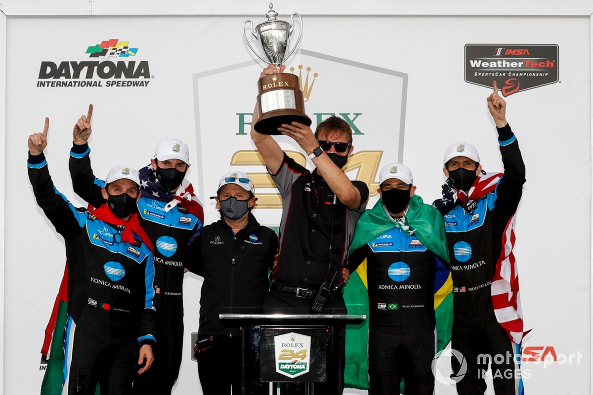 #10 Wayne Taylor Racing Acura ARX-05 Acura DPi: Ricky Taylor, Filipe Albuquerque, Alexander Rossi, Helio Castroneves