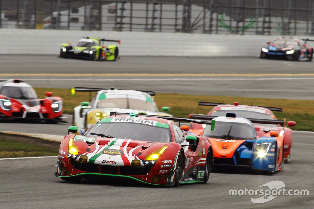 #21 Af Corse Ferrari 488 GT3, GTD: Nicklas Nielsen, Daniel Serra, Matteo Cressoni, Simon Mann