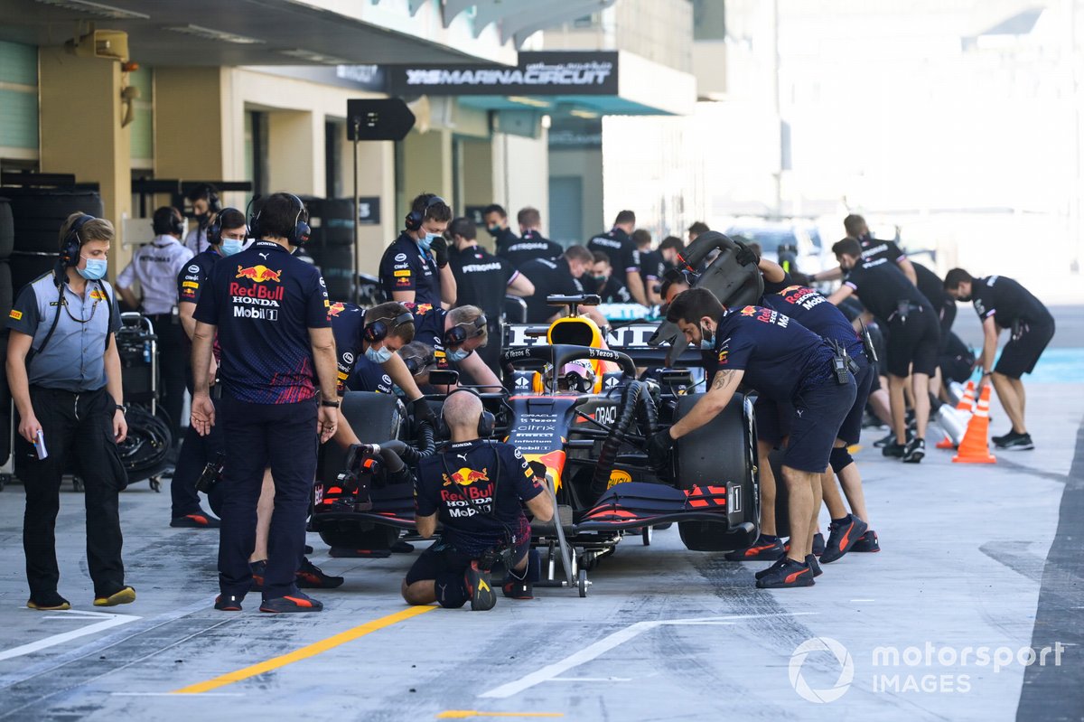 Max Verstappen, Red Bull Racing RB16B