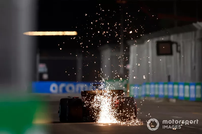 Scintille da Charles Leclerc, Ferrari SF-23