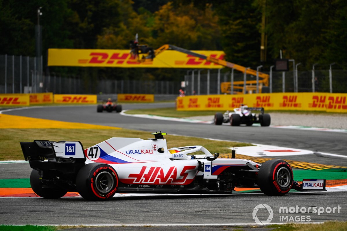 Mick Schumacher, Haas VF-21