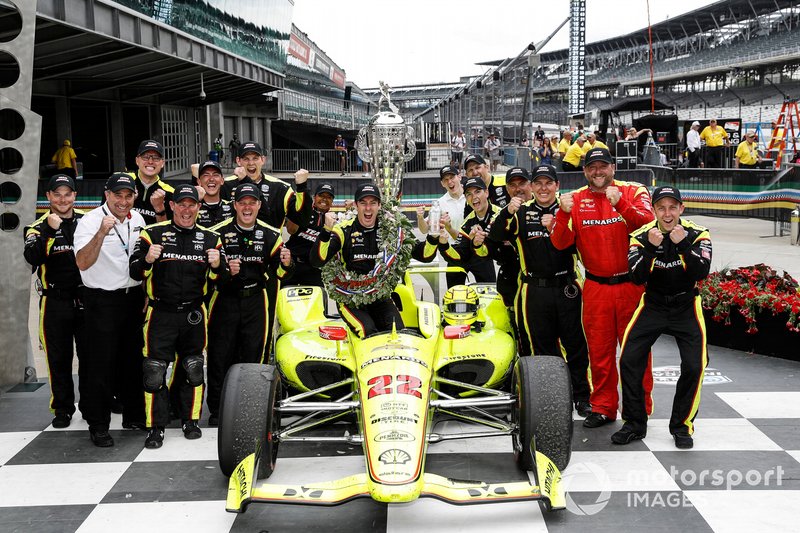 1. Simon Pagenaud, Team Penske Chevrolet