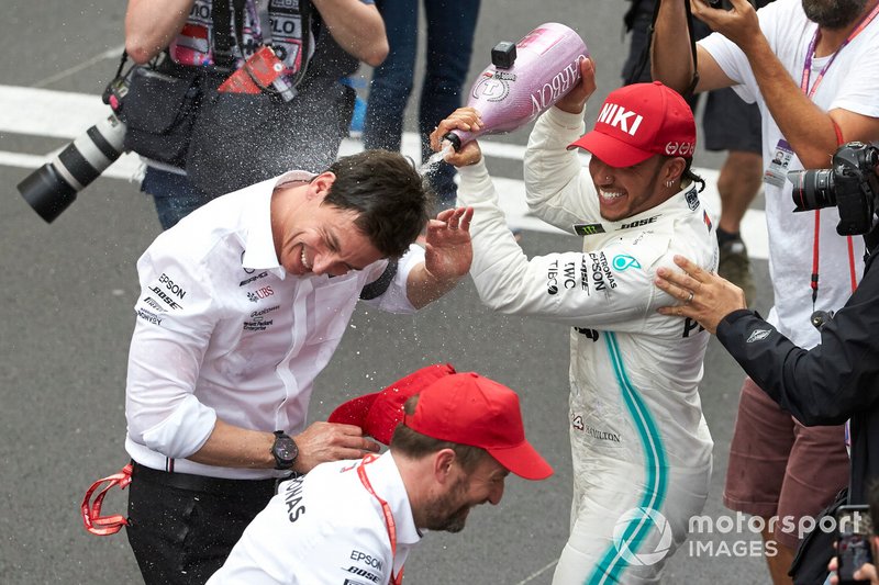 Lewis Hamilton, Mercedes AMG F1, 1st position, celebrates after the race with Toto Wolff, Executive Director (Business), Mercedes AMG