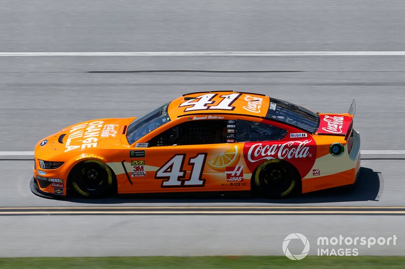 Daniel Suarez, Stewart-Haas Racing, Ford Mustang Coca-Cola Orange Vanilla