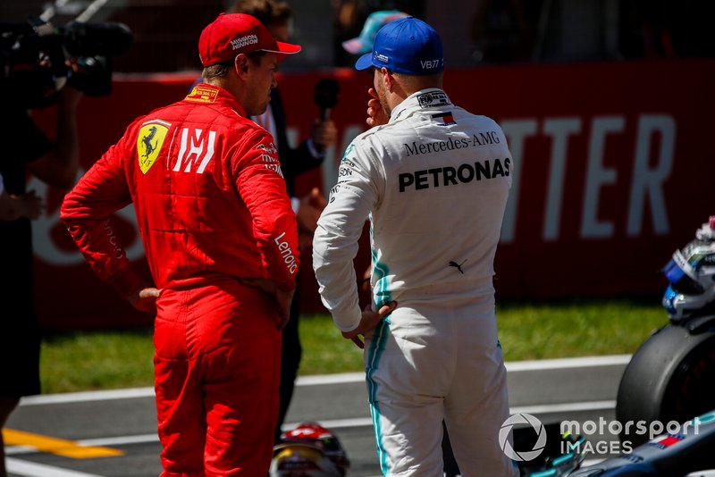 Valtteri Bottas, Mercedes AMG F1, Sebastian Vettel, Ferrari