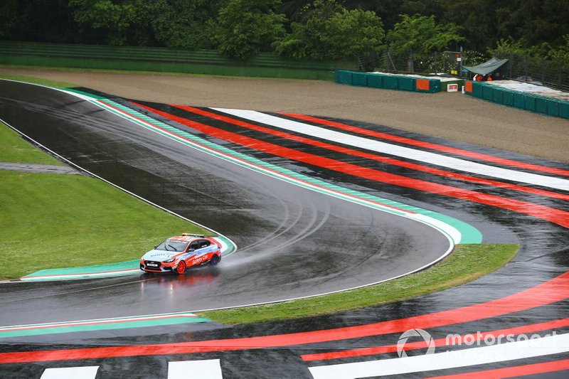 Safety car