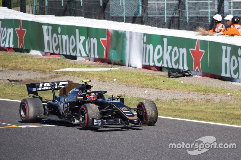 Coche de Kevin Magnussen, Haas F1 Team VF-19 accidentado