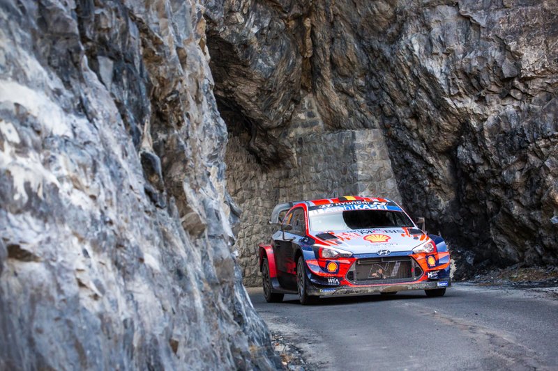 Thierry Neuville, Nicolas Gilsoul, Hyundai Motorsport Hyundai i20 Coupe WRC