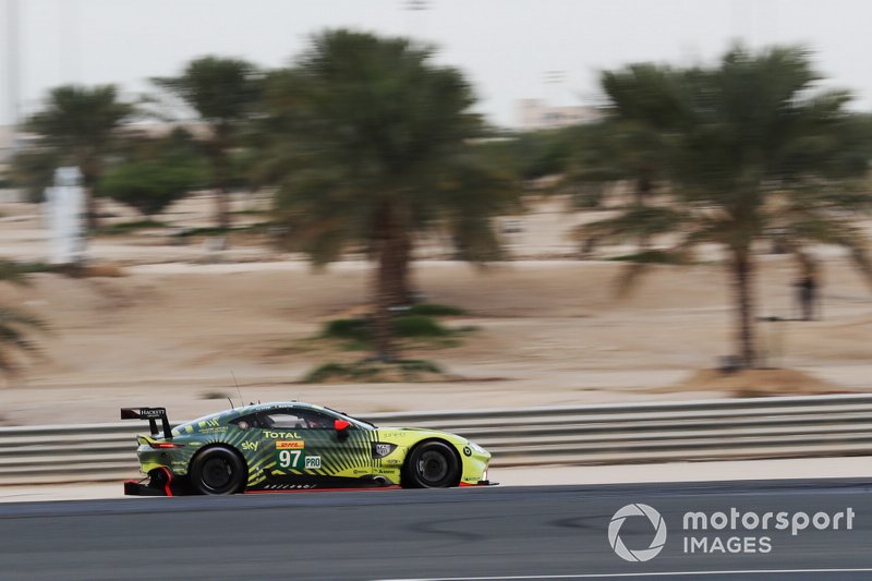 #97 Aston Martin Racing Aston Martin Vantage AMR: Alexander Lynn, Maxime Martin