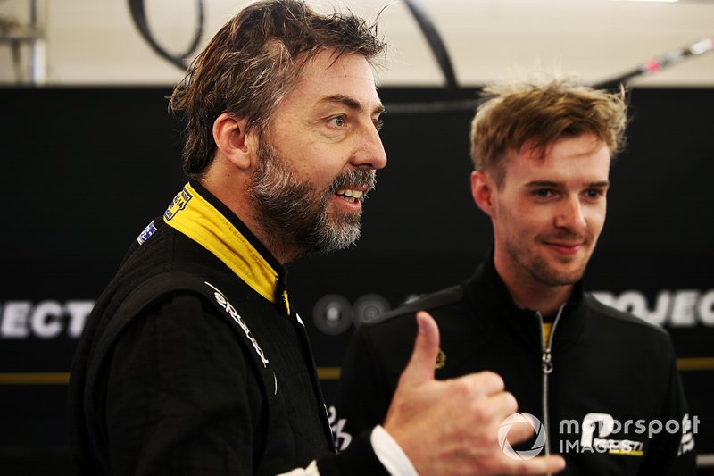 #56 Team Project 1 Porsche 911 RSR: Egidio Perfetti, Laurents Horr, Matteo Cairoli