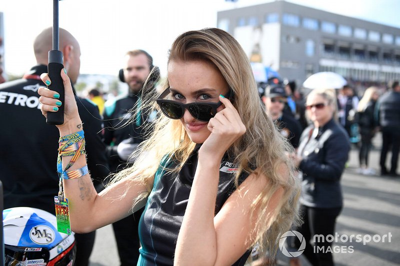 Grid Girl