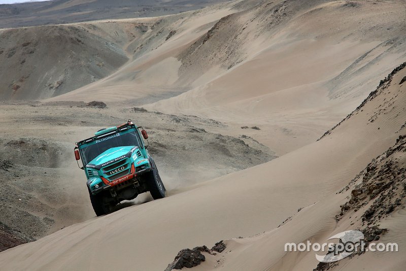 #505 Team De Rooy Iveco: Federico Villagra, Ricardo Torlaschi, Adrian Yacopini