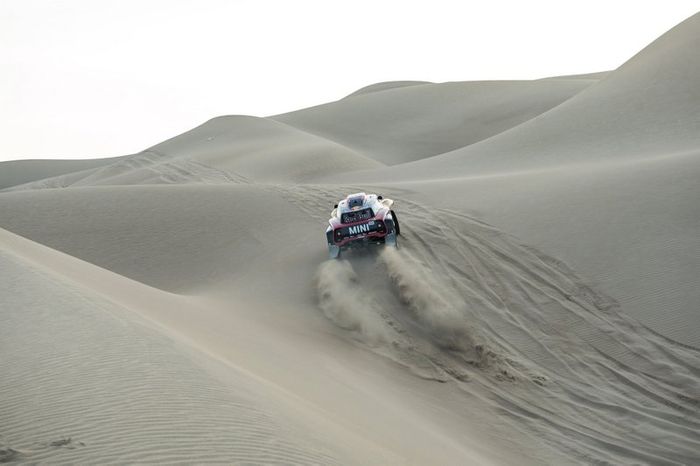 #304 X-Raid Mini JCW Team: Stéphane Peterhansel, David Castera