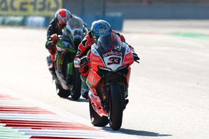 Marco Melandri, Aruba.it Racing-Ducati SBK Team, Tom Sykes, Kawasaki Racing