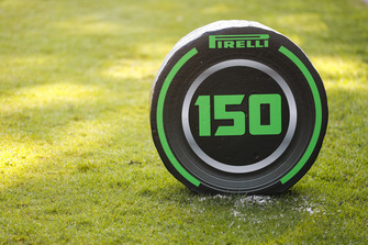 A 150 metre Pirelli braking marker