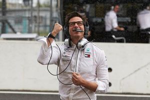 Toto Wolff, Mercedes AMG F1 Director of Motorsport, celebrates pole for Lewis Hamilton, Mercedes AMG F1