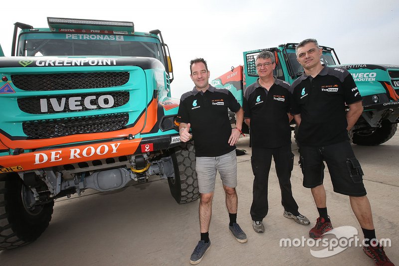 #509 Team De Rooy Iveco: Тон ван Генугтен, Бернард дер Кіндерен, Петер Віллемсен