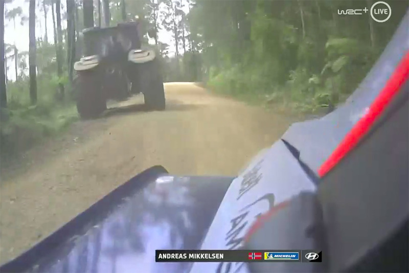 Toma de pantalla Andreas Mikkelsen, Anders Jæger, Hyundai Motorsport Hyundai i20 Coupe WRC