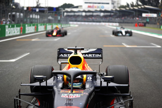 Pole: Daniel Ricciardo, Red Bull Racing RB14, Max Verstappen, Red Bull Racing RB14, Lewis Hamilton, Mercedes AMG F1 W09 EQ Power+