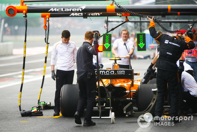Пит-стоп: Стоффель Вандорн, McLaren MCL33
