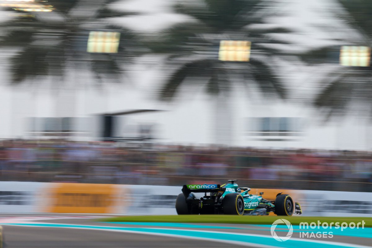 Lance Stroll, Aston Martin AMR22