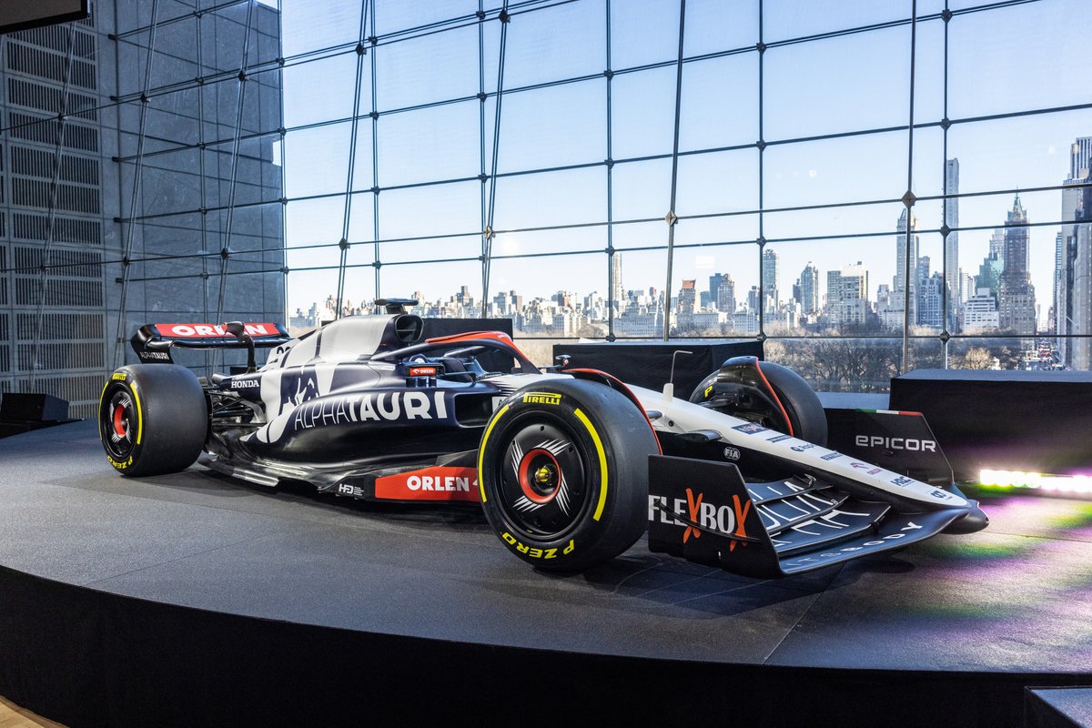 AlphaTauri a présenté sa livrée 2023 à New York.