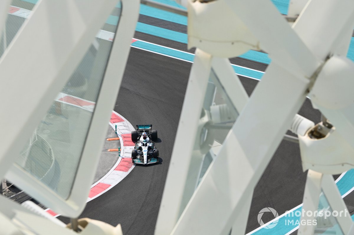 George Russell, Mercedes W13