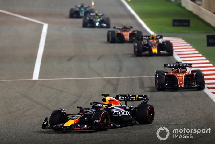 Max Verstappen, Red Bull Racing RB19, Charles Leclerc, Ferrari SF-23, Sergio Pérez, Red Bull Racing RB19
