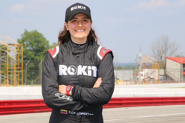 Tatiana Calderón, A.J. Foyt Enterprises