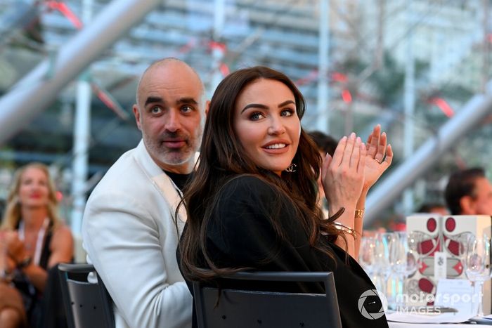 Invitados en el Amber Lounge