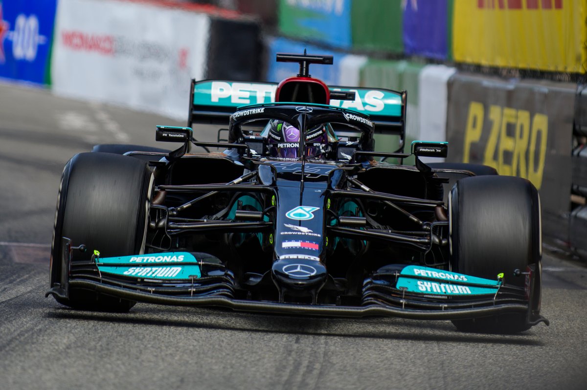 Lewis Hamilton, Mercedes W12