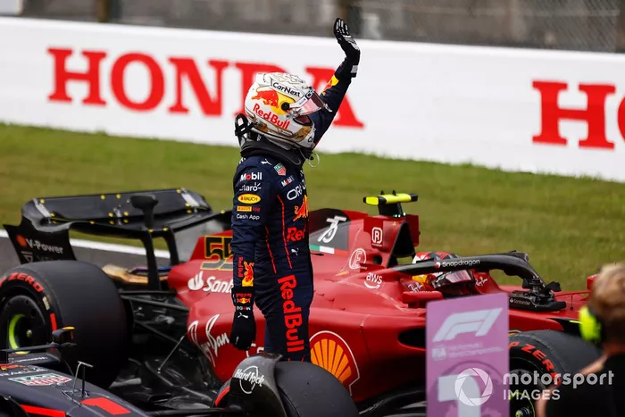 Ganador de la pole Max Verstappen, Red Bull Racing
