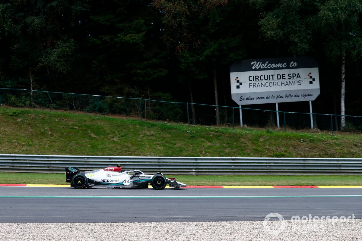 Lewis Hamilton, Mercedes W13