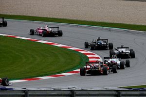 Artem Petrov, Van Amersfoort Racing Dallara F317 - Mercedes-Benz