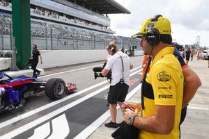 Carlos Sainz Jr., Renault Sport F1 Team