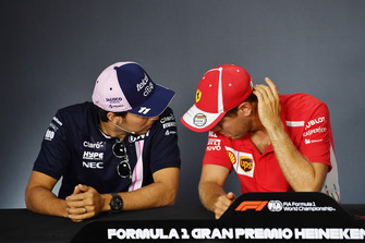 Sergio Perez, Racing Point Force India F1 Team en Sebastian Vettel, Ferrari in de persconferentie
