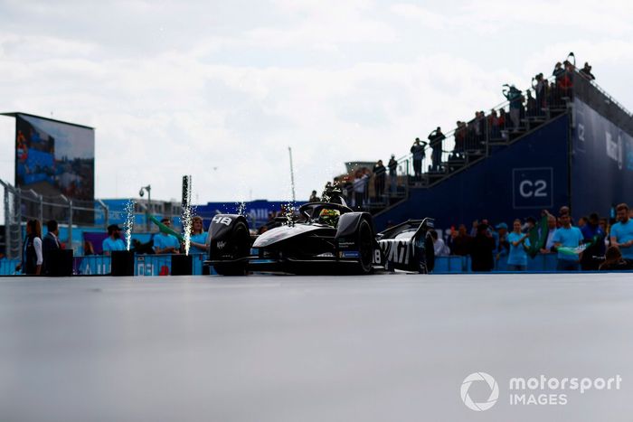 Edoardo Mortara, Venturi Racing, Silver Arrow 02