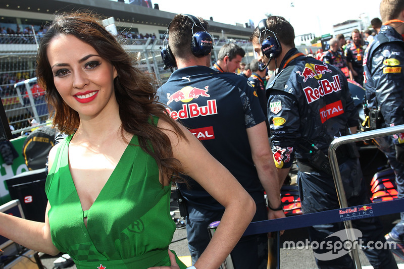 Grid girl
